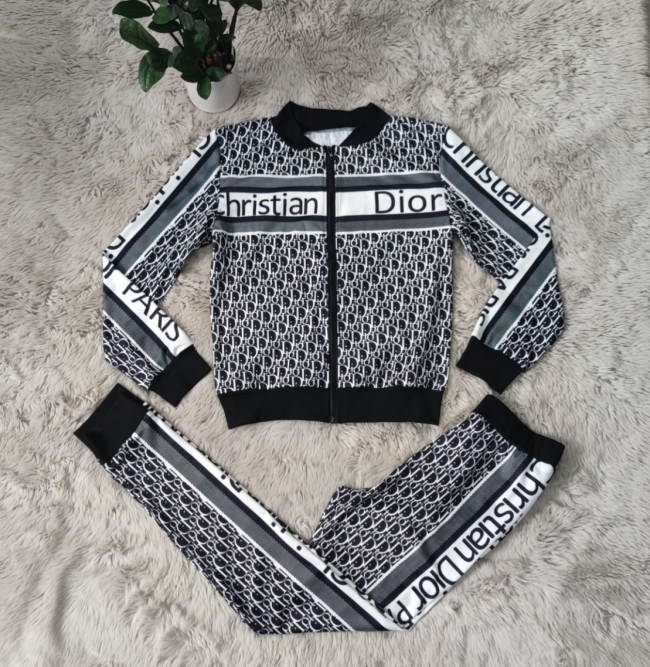 Women Fashion Tracksuit #DIO