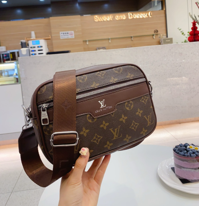 Fashion Men's Bag No Box #LOV