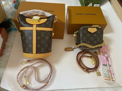 Fashion Quality Bag With Box #LOV