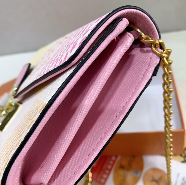 Women Fashion Chain Bags with Box #LOV