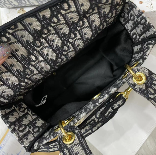 Quality Tote Bag with Box #DIO