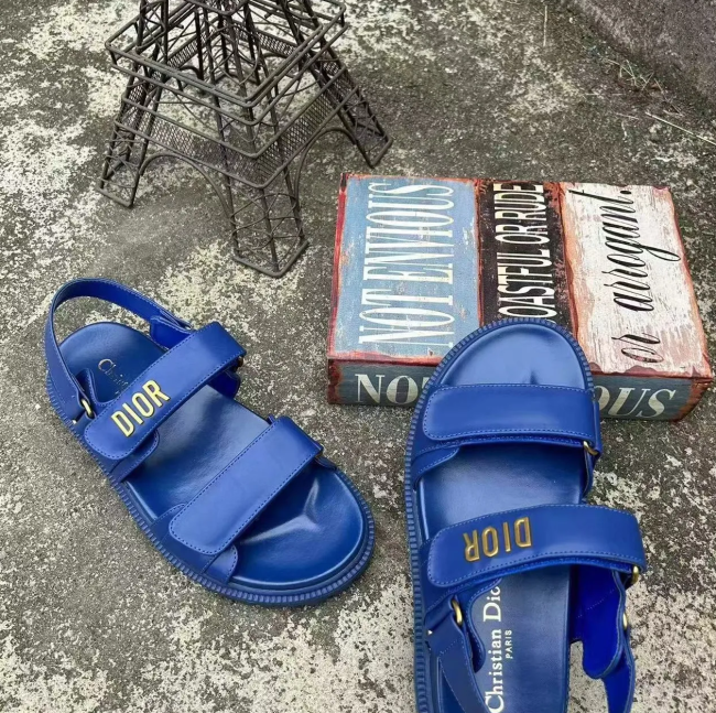 Women Fashion Sandals with Box #DIO