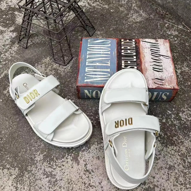 Women Fashion Sandals with Box #DIO