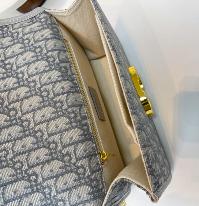 Quality Bag with Box #DIO