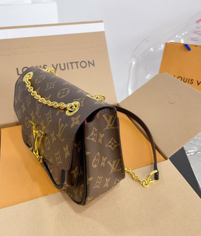 Women Quality Bag with Box #LOV