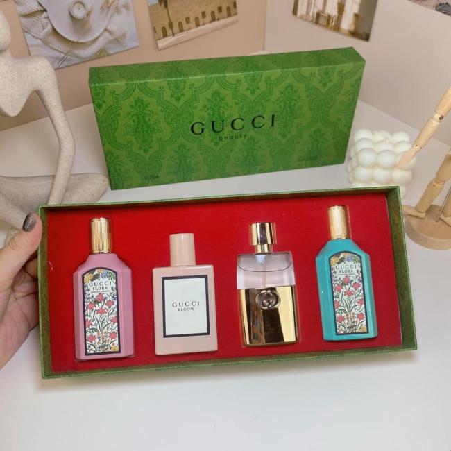Perfume Set with Box