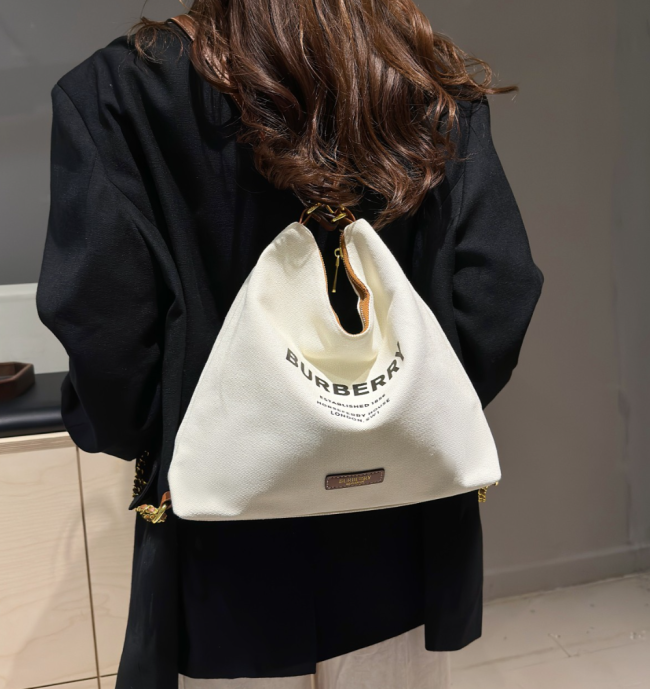 Women Fashion Bag No Box #LOV #GUI