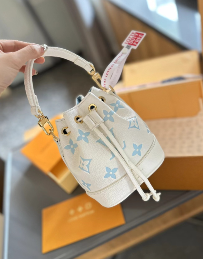  Women Fashion Bag with Box #LOV