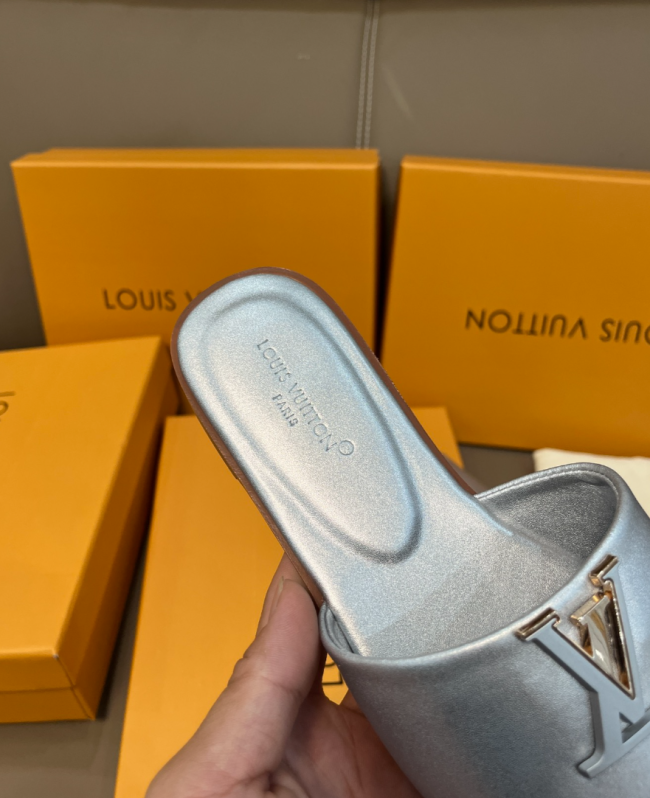 Women Fashion Slides with Box #LOV