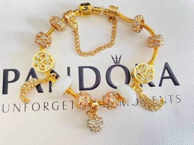 Fashion Bracelets with Box #PAN