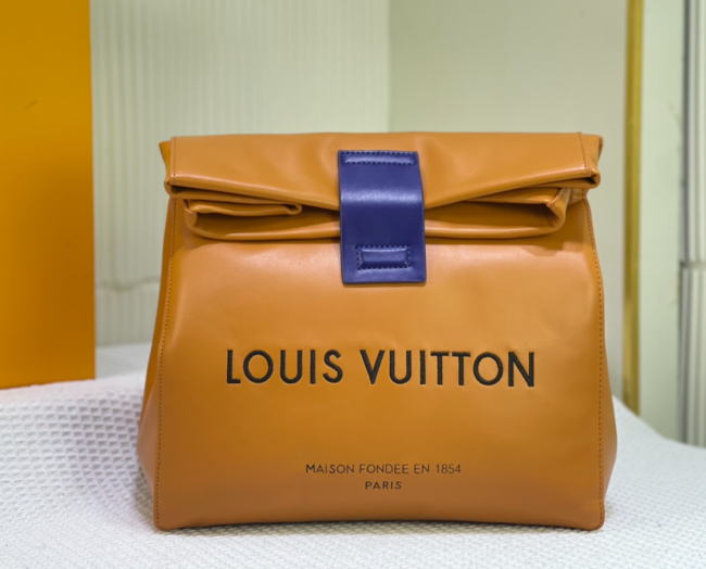 High Qualitty Bag No Box #LOV