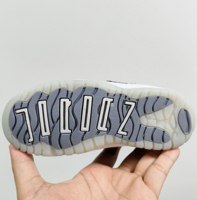 Fashion Kids Shoes wih Box #NIK