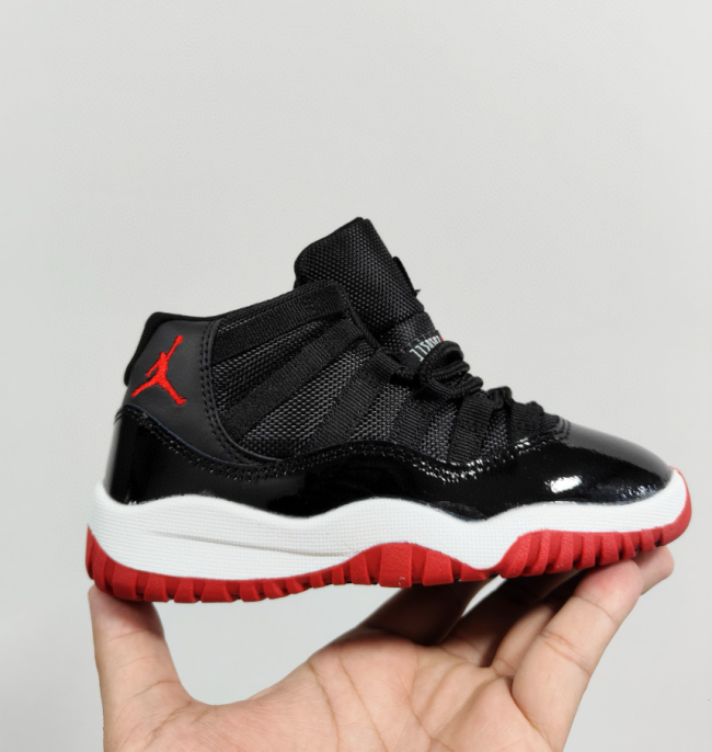 Fashion Kids Shoes wih Box #NIK