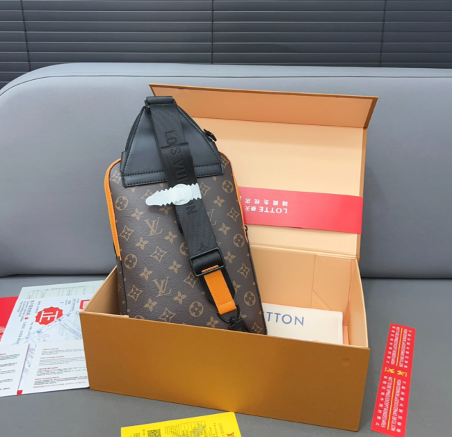 Quality Chest Bag #LOV