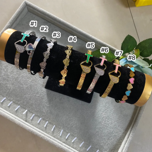 Fashion Bracelets with Box #TIF