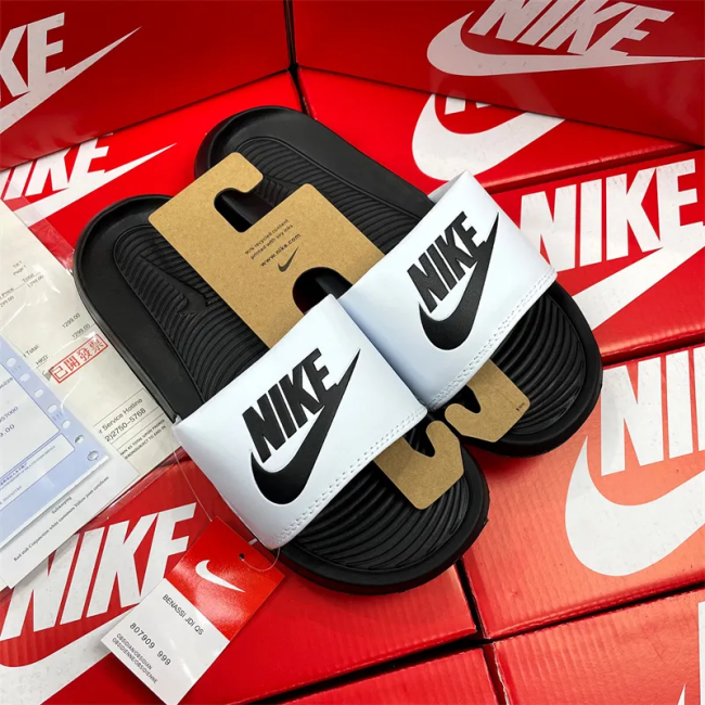  Fashion Slides with Box #NIK