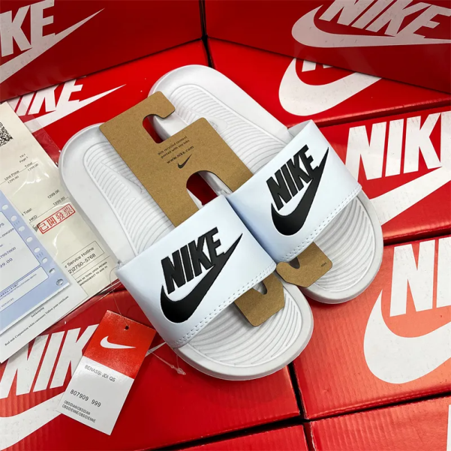  Fashion Slides with Box #NIK