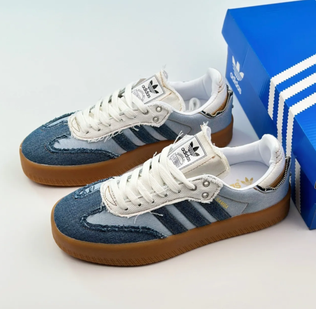 Sports AD shoes with Box 