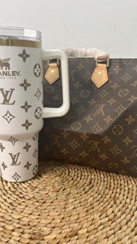 1 Set Fashion Handbag & Cup Free Shipping #LOV