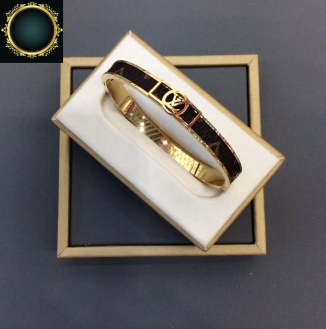 Fashion Bracelets No Box #LOV