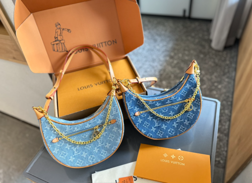 Women High Quality Moon Jean Bag with Box #LOV