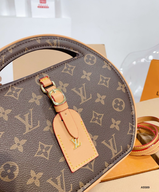  High Quality Bag with Box #LOV