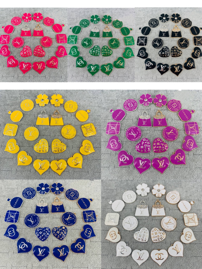 Wholesale Charms 20 pcs #CHN #LOV