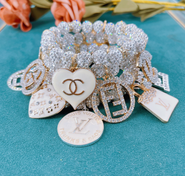 Women Fashion Bracelets #CHN #LOV #FEI