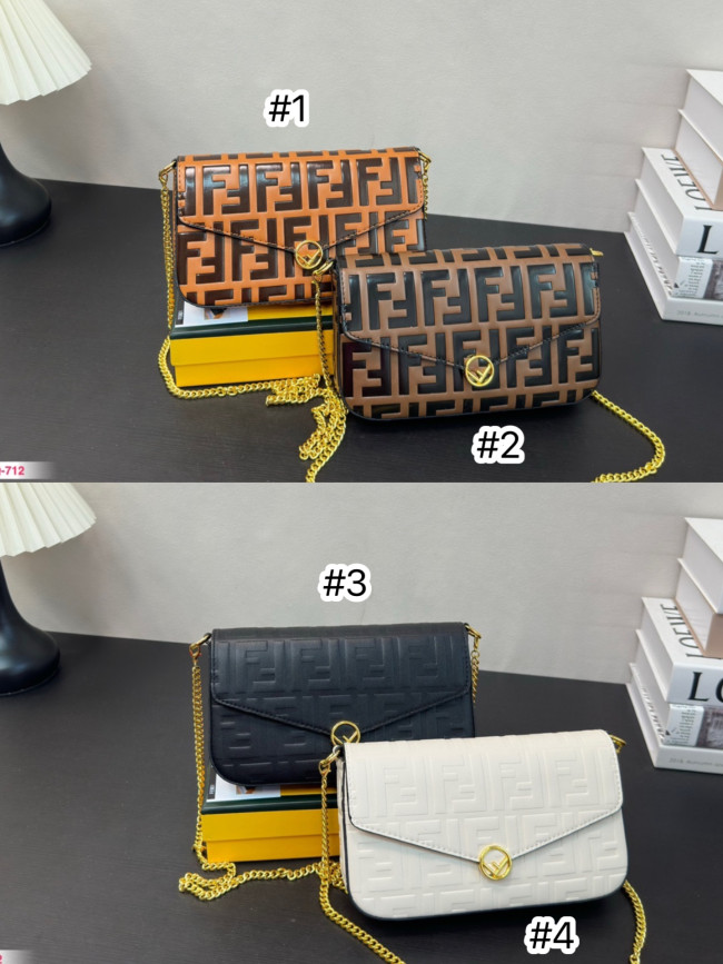 High Quality Fashion Messenger Bag Size:22*12cm 