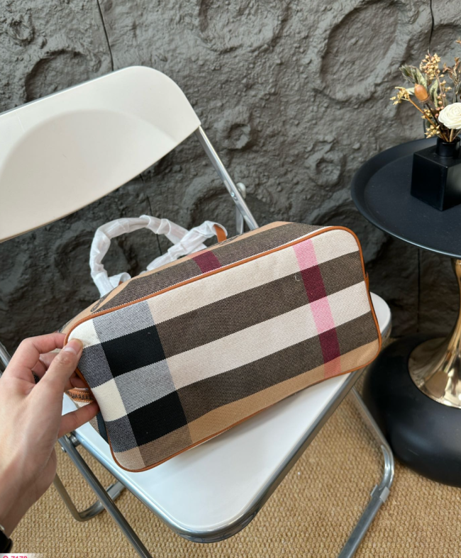 High Quality Tote Bag #BUR