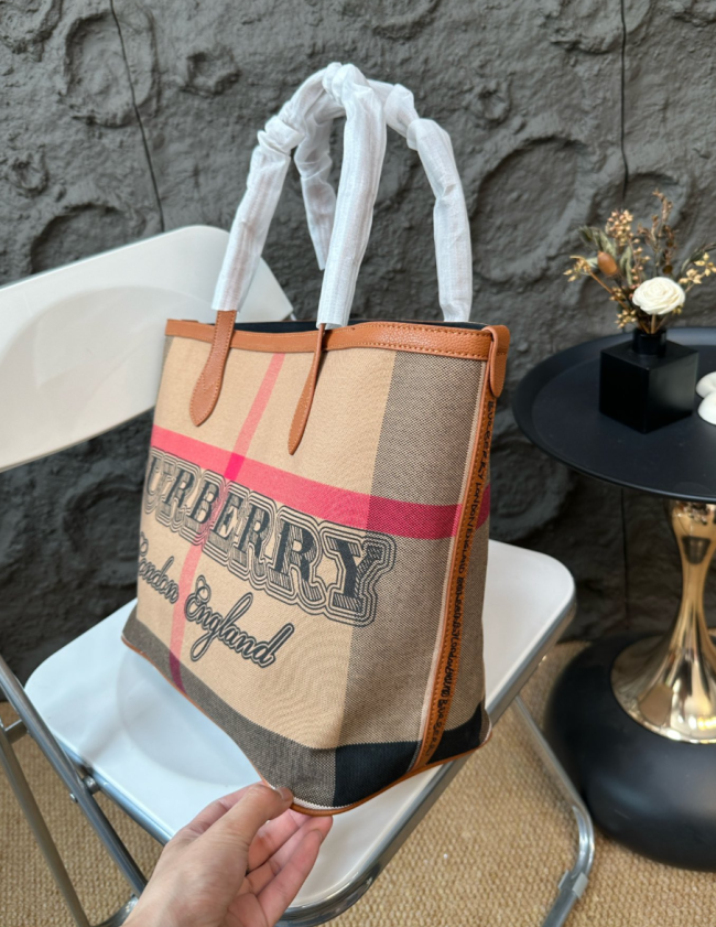 High Quality Tote Bag #BUR