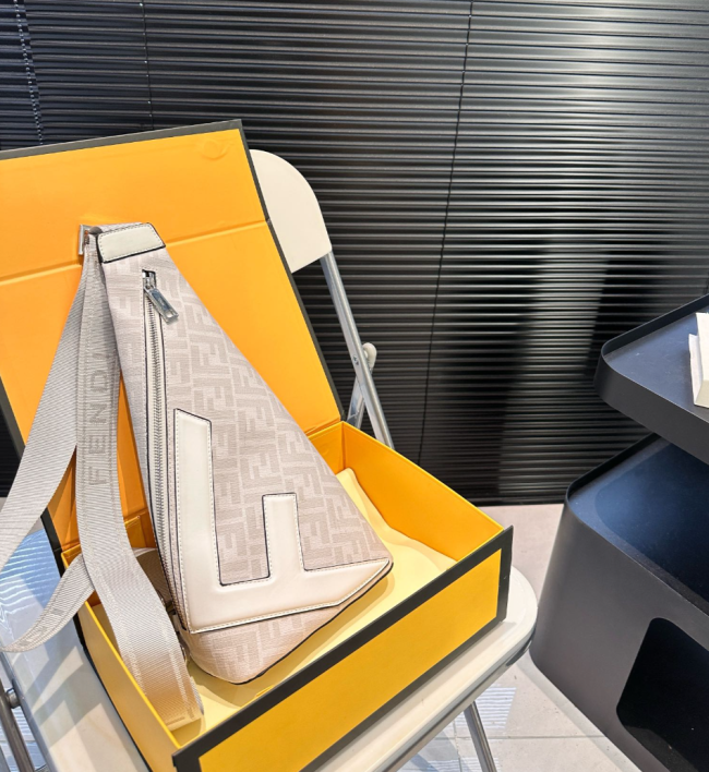  High Quality Men's Chest Bag with Box #FEI