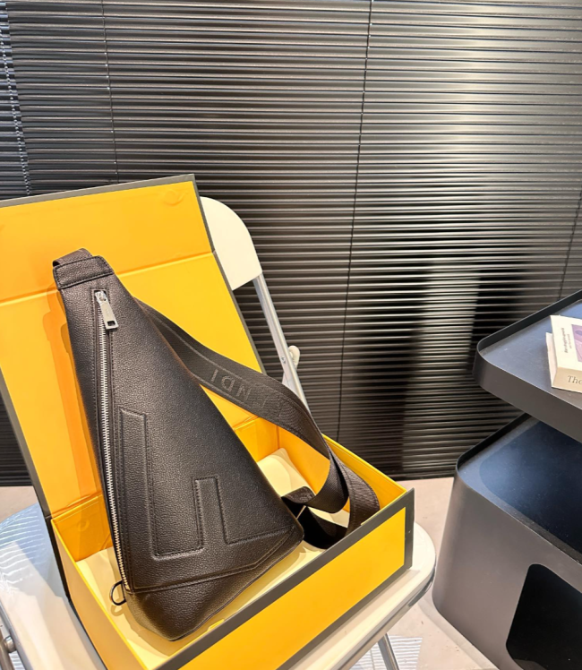  High Quality Men's Chest Bag with Box #FEI