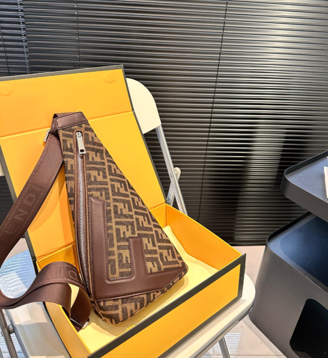  High Quality Men's Chest Bag with Box #FEI