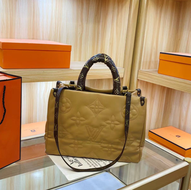  Women Fashion Big Tote Puffy Bag #LOV