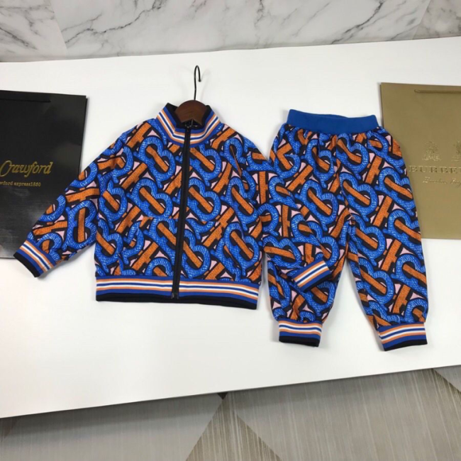 Fashion Kids Sweatshirt Set with Fleece No Tags #GUI