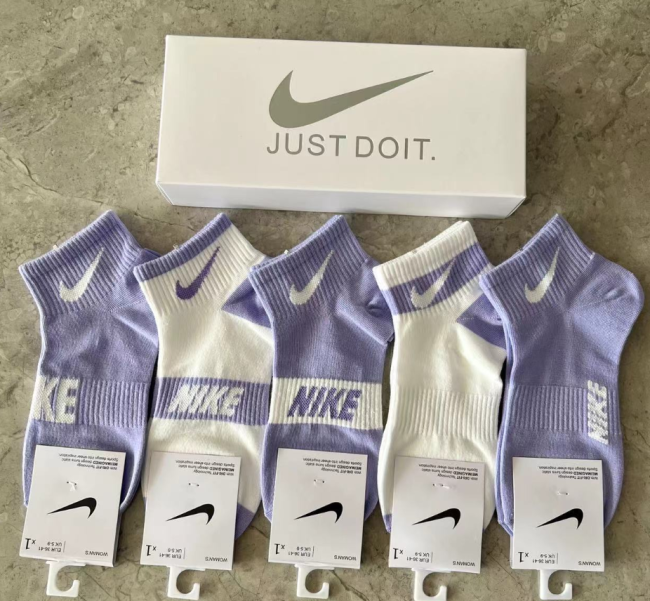 Fashion Socks with Box 5 pairs