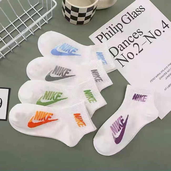 Fashion Socks with Box 5 pairs