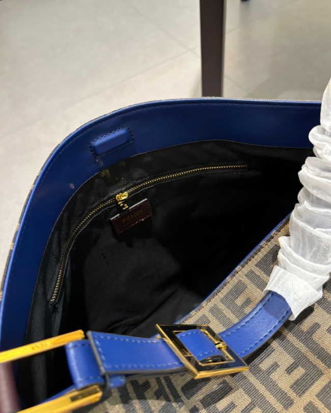  High Quality Bag No Box Size 37*33cm #FEI