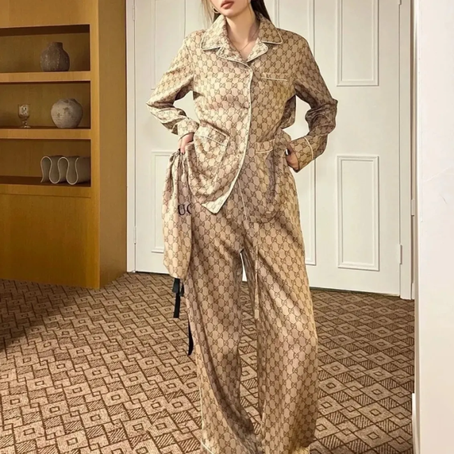 High Quality Pajama & Robe with Tags #GUI