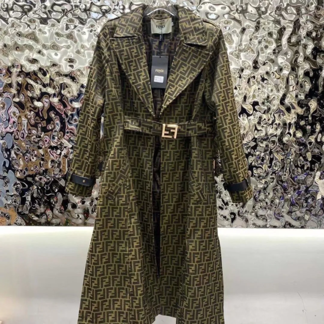 High Quality Coat with Tags #FEI