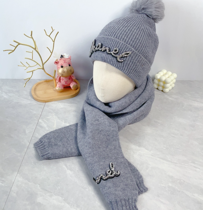 Fashion Scarf with Hat Set #CHN #DIO