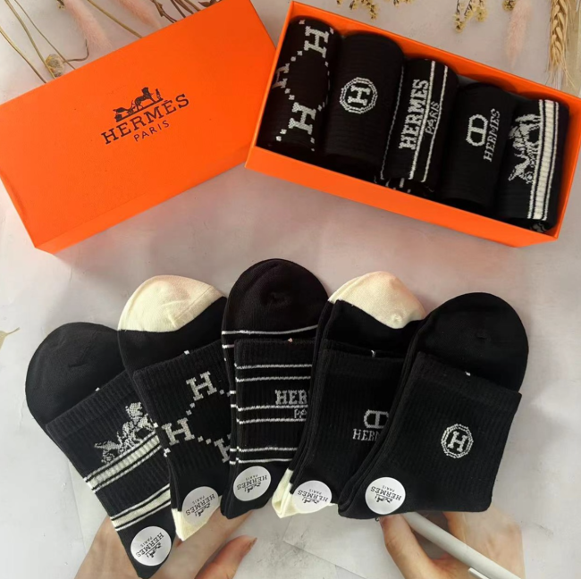 Fashion Women One Box of Sock