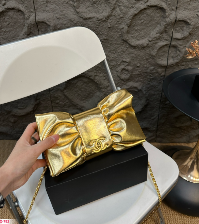 Women Quality Bag with Box #CHN