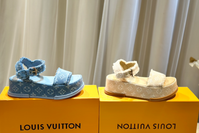 High Quality Shoes with Box #LOV