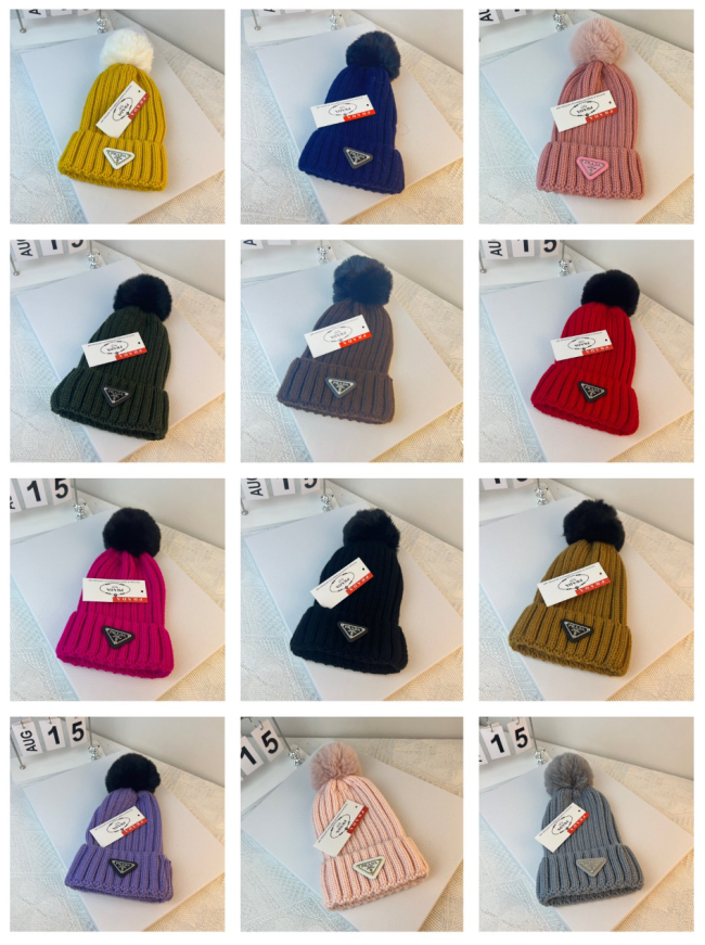Women Fashion Hat with Tags #LOV #GUI