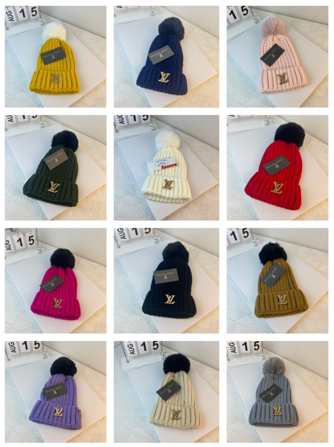 Women Fashion Hat with Tags #LOV #GUI