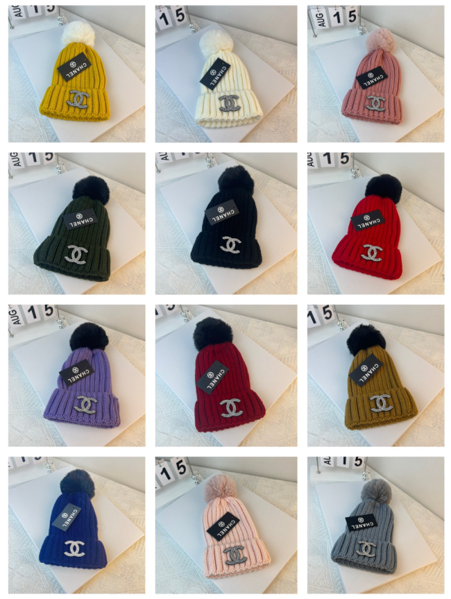 Women Fashion Hat with Tags #LOV #GUI