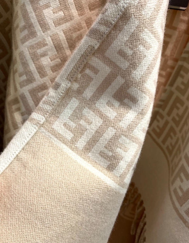 Quality Cloak with Tags #FEI