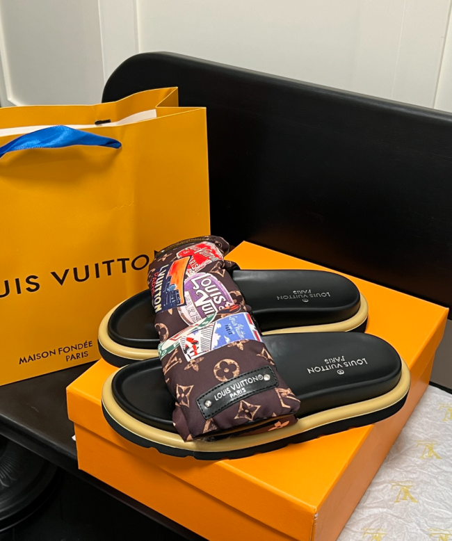 Fashion Slides with Box #LOV